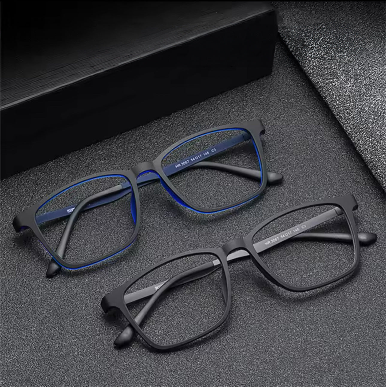 OptiTitan Photochromic